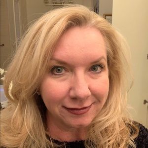 Meet your Posher, Joan